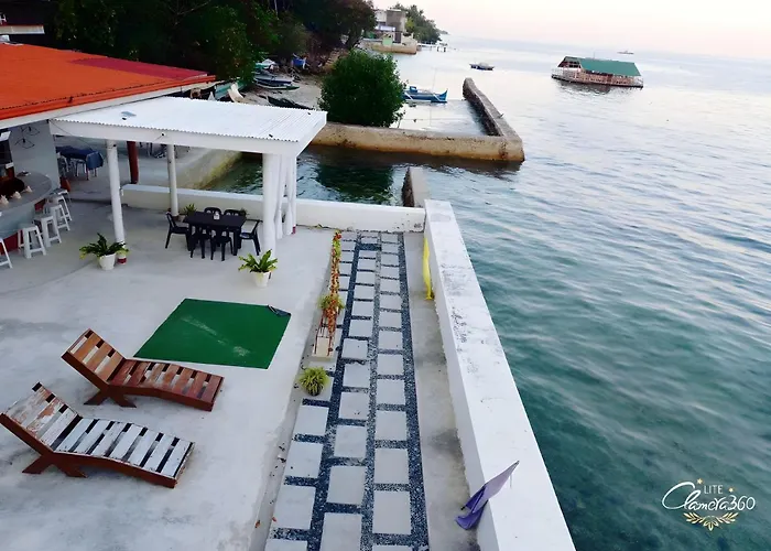 Angler's Hub & Resort Oslob
