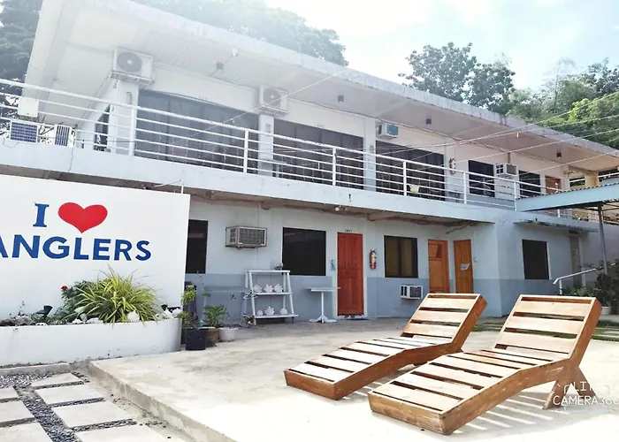 Angler's Hub & 3* Oslob