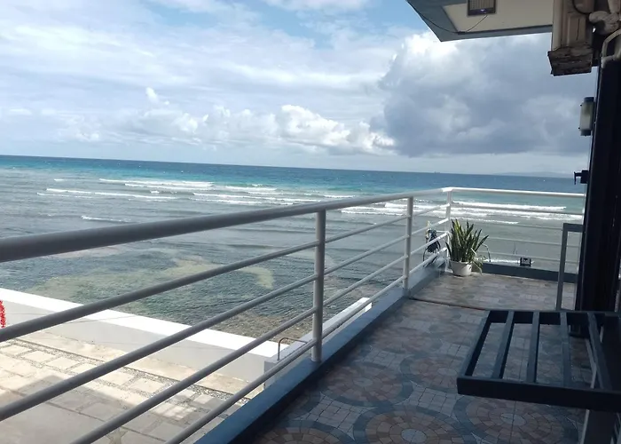 Resort Angler's Hub & 3*