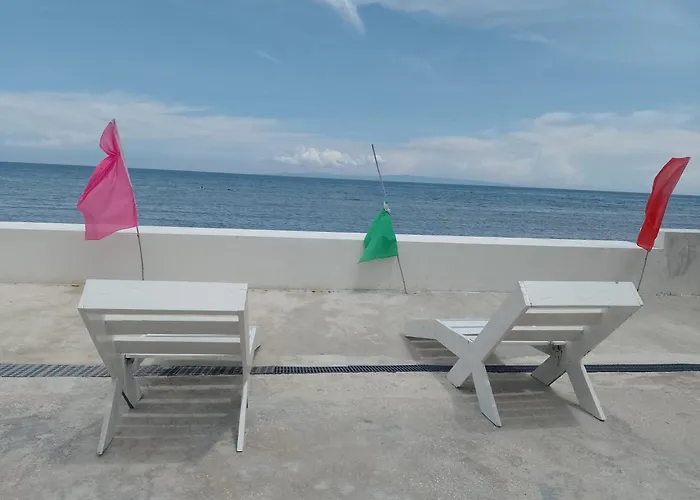 Angler's Hub & Resort Oslob